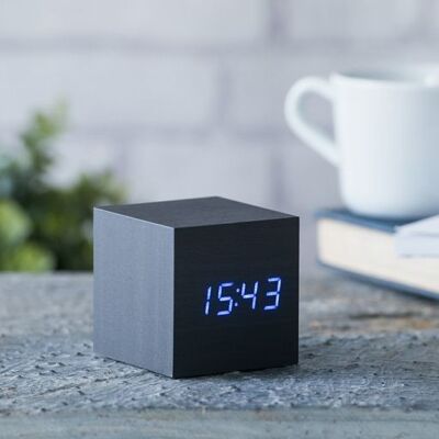 Cube Click Clock Black / Blue LED