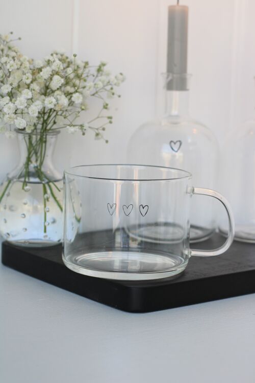 Black 3 Hearts Glass Mug