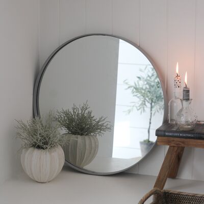 Miroir en fer gris