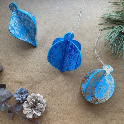 Turquoise Set of 3 Eco Handprinted 3d Wooden Baubles.
