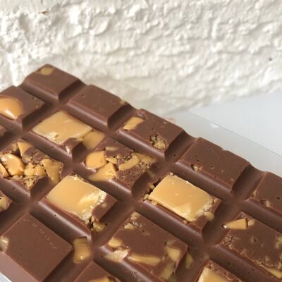 Belgian milk chocolate bar with toffee and fudge pieces