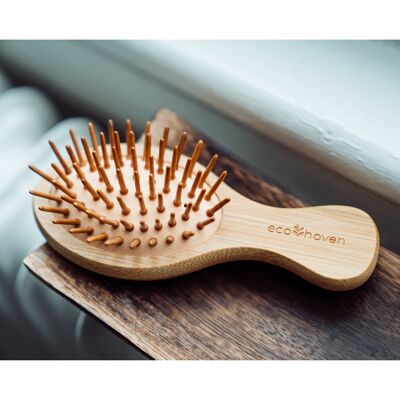 Petite Brosse à Cheveux en Bambou