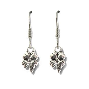 Boucles d'oreilles à fleurs 1