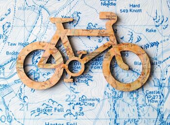 Aimant mondial de carte de vélo. Tenture murale cycliste personnalisée. Aimant de réfrigérateur vélo personnalisé. Vélo Art. 6