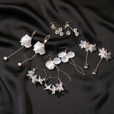 Ice Flower Padels with Curly String Earrings