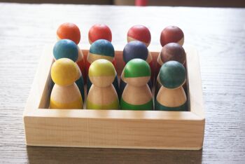 Les 12 figurines Montessori 2