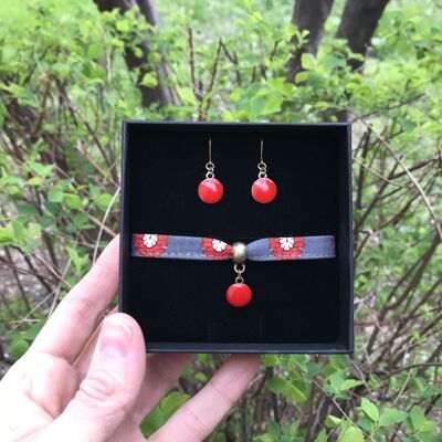Pantaï Pequelettes Gray / Red Jewelry Box