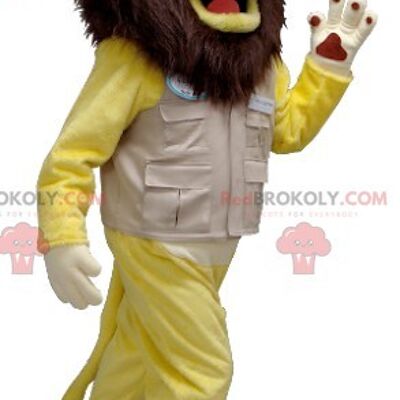 Topo grigio REDBROKOLY mascotte in costume rosso e giallo / REDBROKO_01271