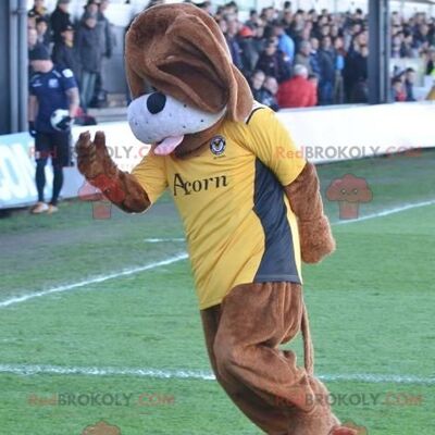 Avvoltoio marrone REDBROKOLY mascotte in abbigliamento sportivo / REDBROKO_01985