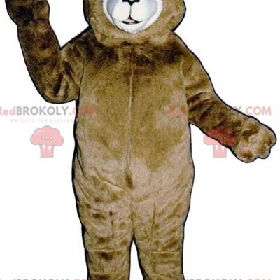 Brown bear REDBROKOLY mascot in white sportswear / REDBROKO_01987