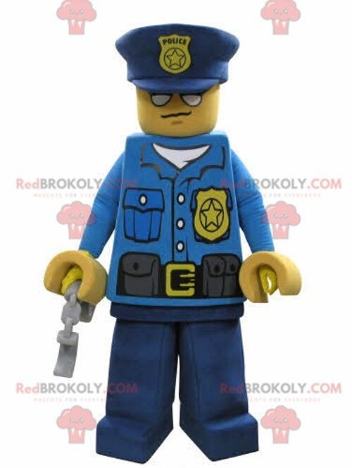 Lego REDBROKOLY mascot dressed as a bandit with a cap / REDBROKO_04727