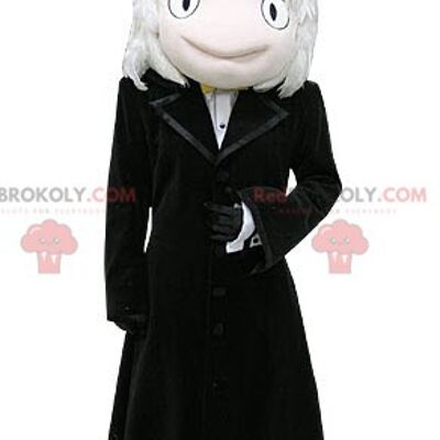 Gothic makeup woman REDBROKOLY mascot dressed in black / REDBROKO_04858