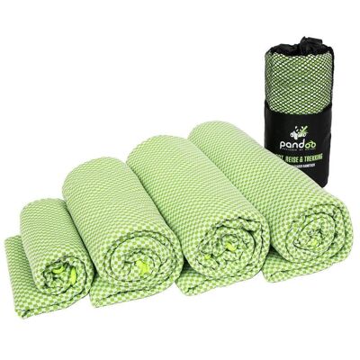 Travel towel with bamboo activated carbon fibers | Size S | Green
