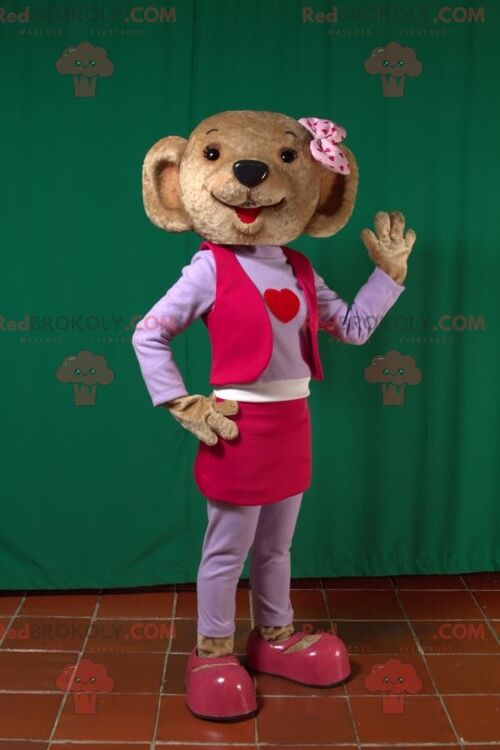 Firefighter REDBROKOLY mascot in green uniform with a white helmet / REDBROKO_05875