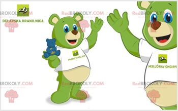 Mascotte d'infirmière marron REDBROKOLY avec une tenue verte / REDBROKO_07452