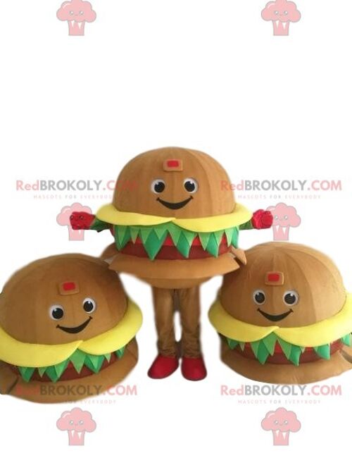 Sliced bread REDBROKOLY mascot. Bakery REDBROKOLY mascot. Giant toast / REDBROKO_08035