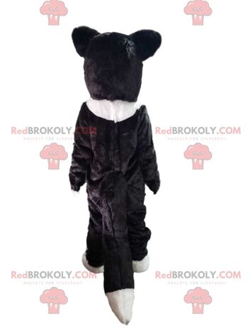 Mascotte de chien marron et blanc REDBROKOLY avec tenue de sport / REDBROKO_010225 3