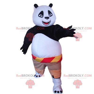 Costume of Po Ping, the famous panda in Kung fu panda / REDBROKO_010896