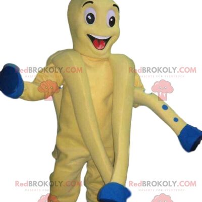 Gingerbread man REDBROKOLY mascot with a rolling pin / REDBROKO_012149