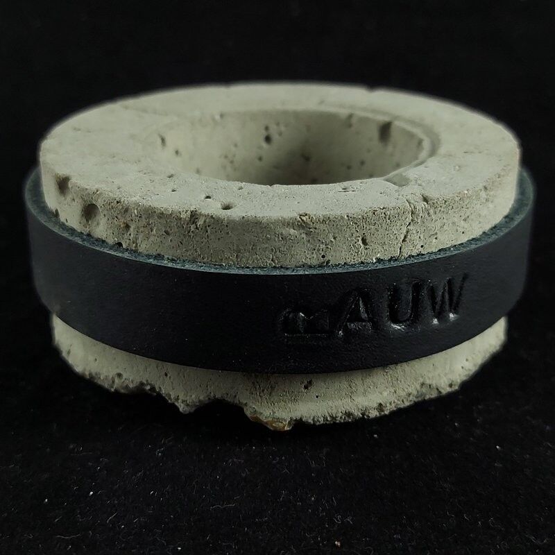 Raw Concrete Design Waxine/Candelitas Industriales - Negro