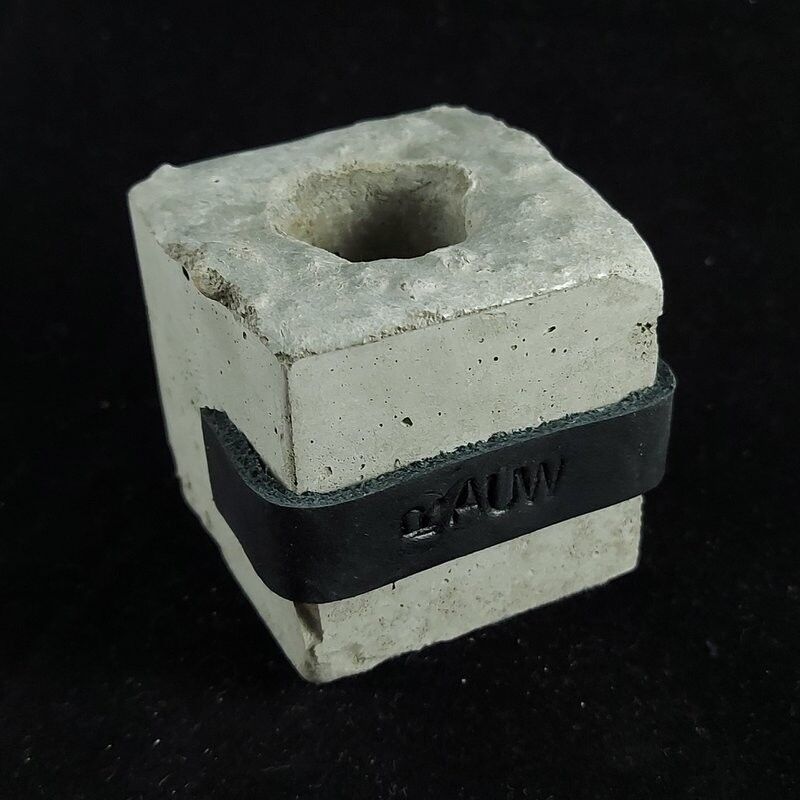 Portavelas Cemento Industrial Diseño Raw Concrete - Negro