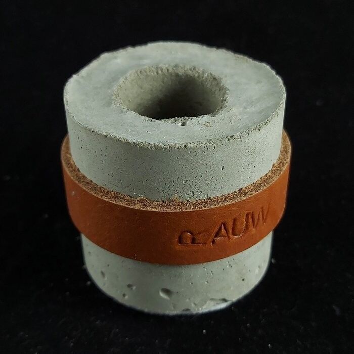 Portavelas Cemento Industrial Redondo Diseño Hormigón Crudo - Coñac