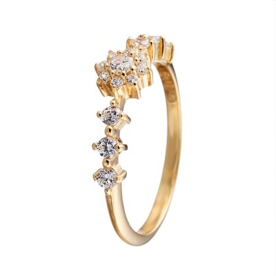 GISELLE Ring, CZ Blumen Fassung, CZ 4 Krappen Fassung, 925 Silber vergoldet (SKU: C6R2SYZ1D*)