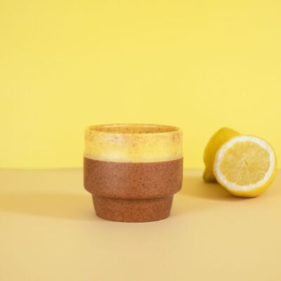 Tazzina da caffè al limone: realizzata con agrumi riciclati
