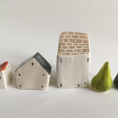 Ceramic Tiny Town, Terrarium accessories