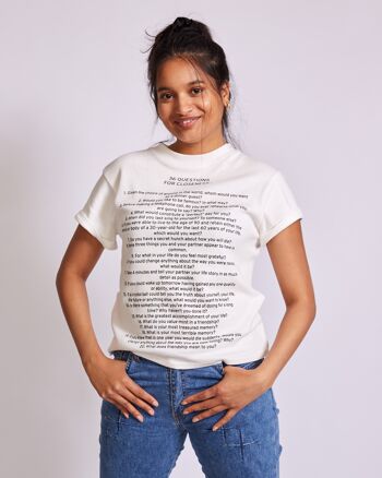 T-shirt court carré pour femmes en blanc '36 Questions for Closeness' 1
