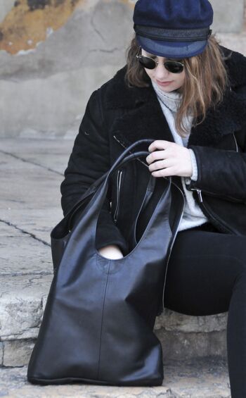 Sac hobo en cuir fin, noir 3