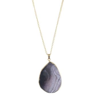 Pendentif en agate violette naturelle