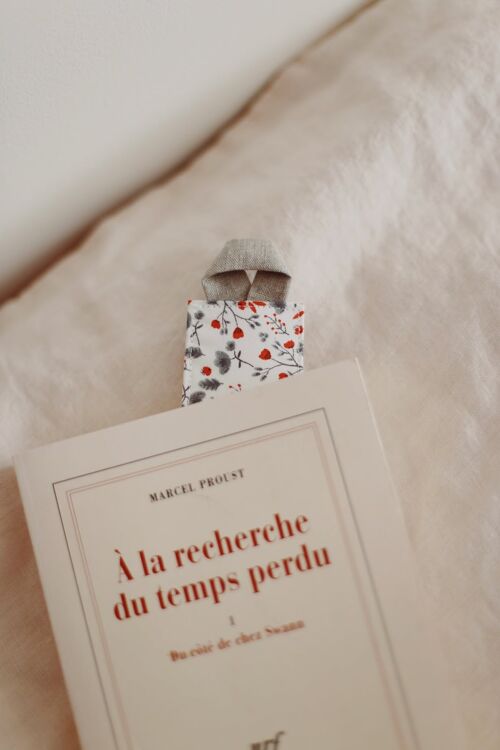 Bookmark "The Poppy Companions" by Henri Troyat