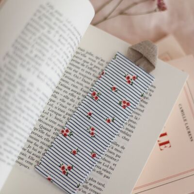 Bookmark "Swan's side" by Marcel Proust