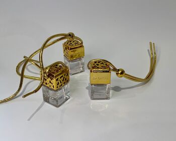 Parfum de voiture Oak & Tobacco Luxury Gold x 6 /sku281 4