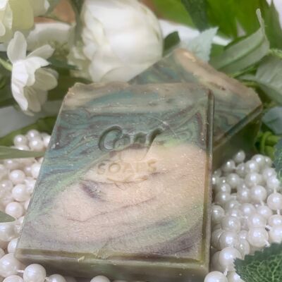 Wild Fig & Cassis Silk Soap Bar