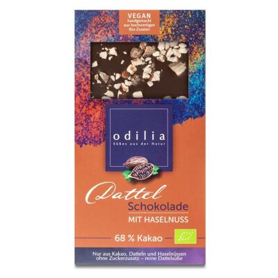 Organic date chocolate with hazelnuts