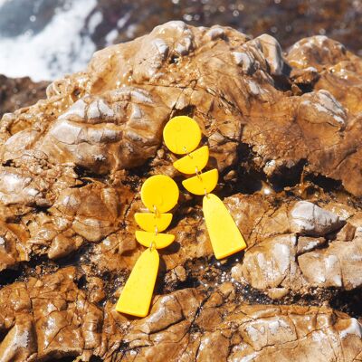 AKER - Long yellow dangling summer earrings | Original minimalist and ultra light colorful earrings | Helka