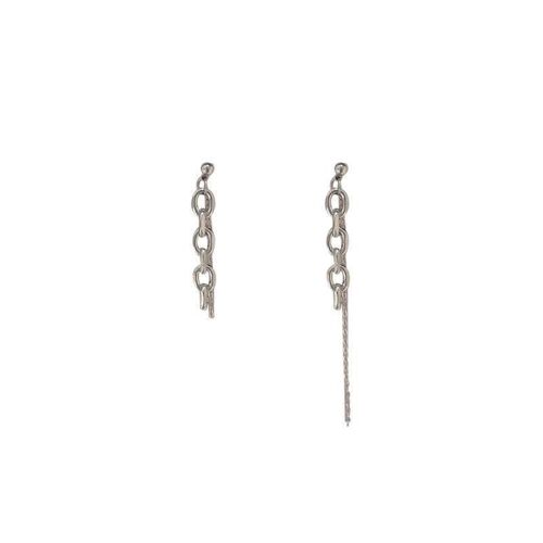 Asymmetric Two-Size Chain Earrings