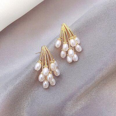 Fireworks Pearls Stud Earring