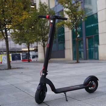 Scooter électrique Cruzaa Commuta E Scooter 45 km d'autonomie - 25 kmh de vitesse maximale 13