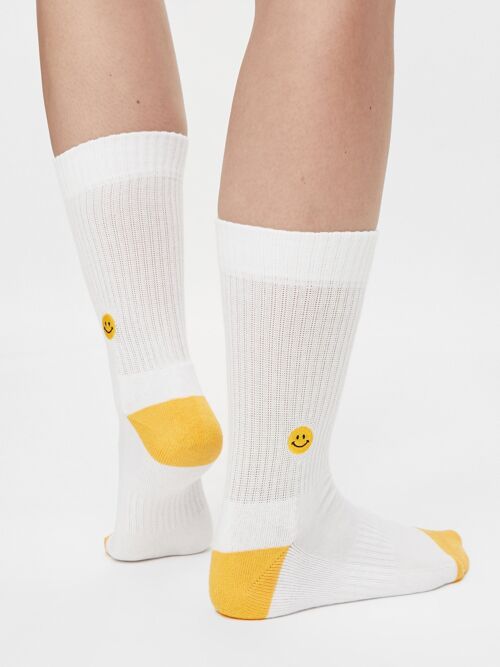 Bio-Socken mit Smiley - Weiße Tennissocken mit gesticktem Smiley