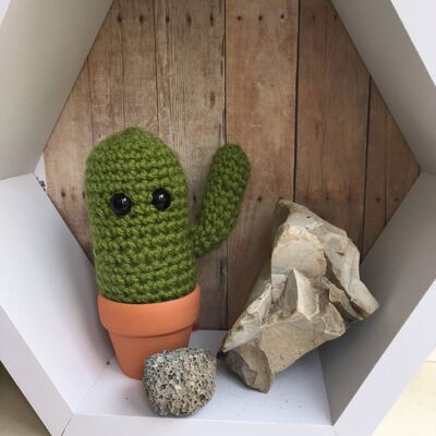 Sage green Saguaro crochet cactus, ideal desk plant, thank you gift or birthday gift