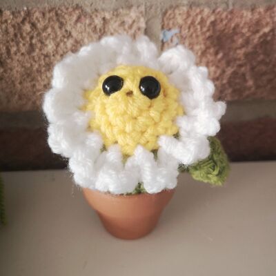 Crochet fake flower daisy plush