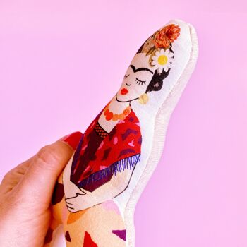 Hochet Frida Terra en coton biologique- jouet bébé- cadeau de naissance 2