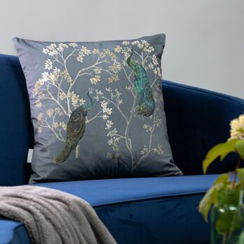 Celina Digby Oreiller de canapé en velours super doux de luxe 43 x 43 cm avec rembourrage rembourré, motif plume d'oiseau opulent gris paon 2
