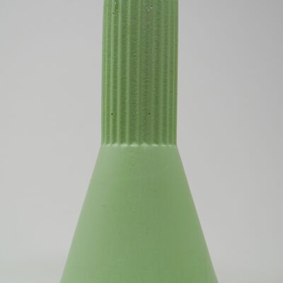 Brunswick Vase/ Apple Green