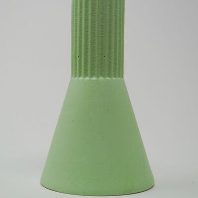 Brunswick Vase/ Apple Green