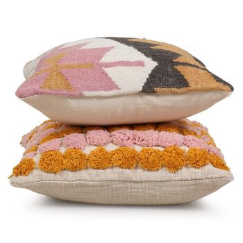 COUSSIN AUX MOTIFS KILIM MULTICOLORE EN LAINE TISSÉE 7