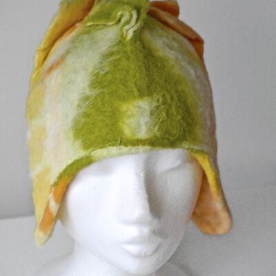 Forest Hat | beanie of vintage blanket